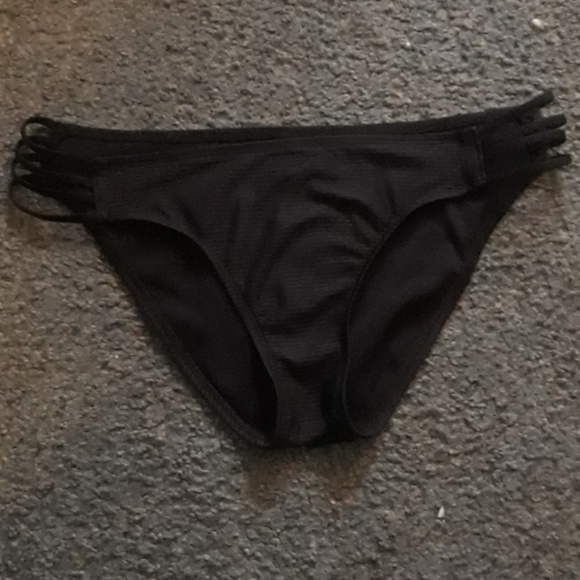 Bakini bottom - Picture 1 of 4